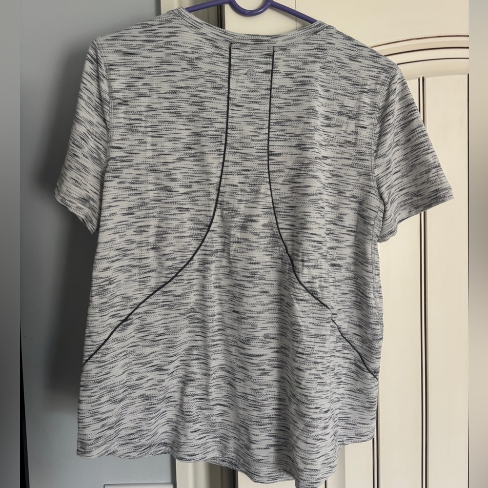 Lululemon Heather Gray Shirt